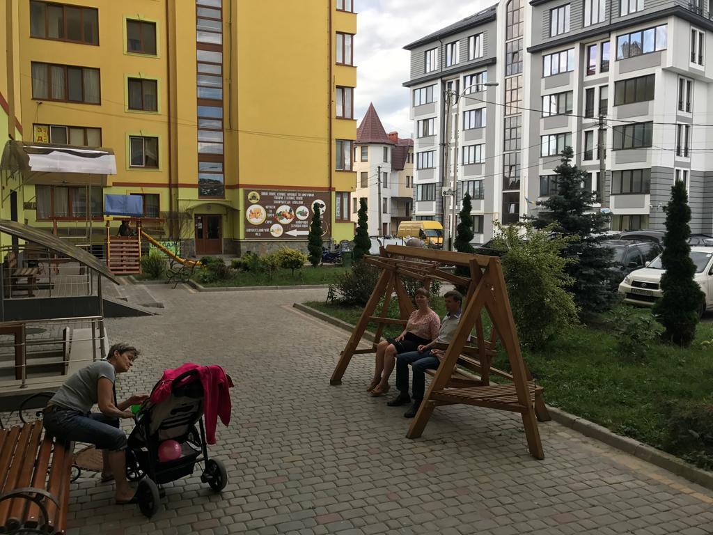 Vip Apartament In The Center Truskavets Exterior photo